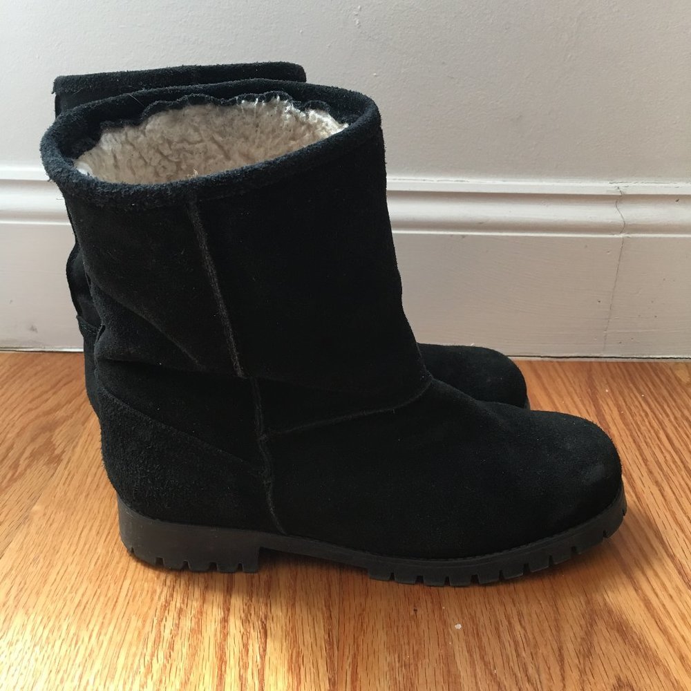 Warm lined suede boots black EU 39 US 6 MINT&BERRY